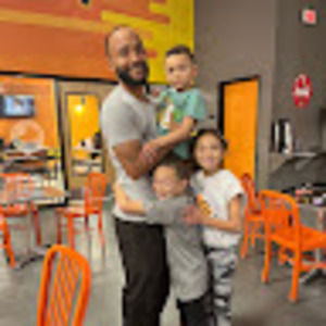 Meet your Posher, Dion